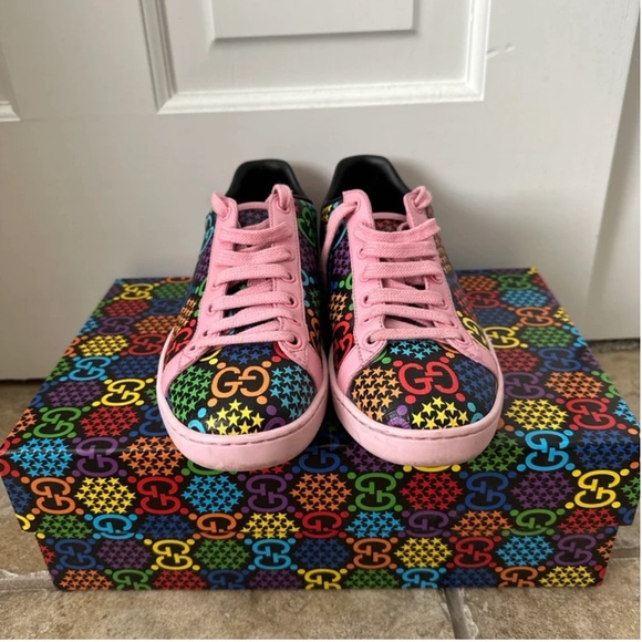 Authentic Limited edition Gucci sneakers - Picture 4 of 7